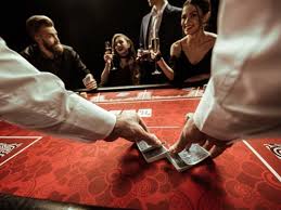 Зеркало Casino Malina